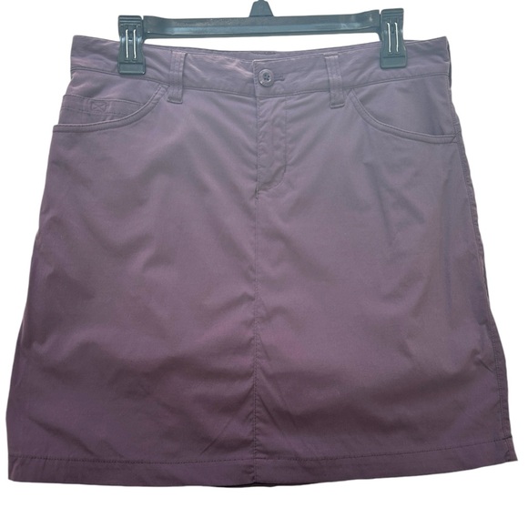EDDIE BAUER ADVENTURER SKORT. EGGPLANT. SIZE 4. - Picture 3 of 10